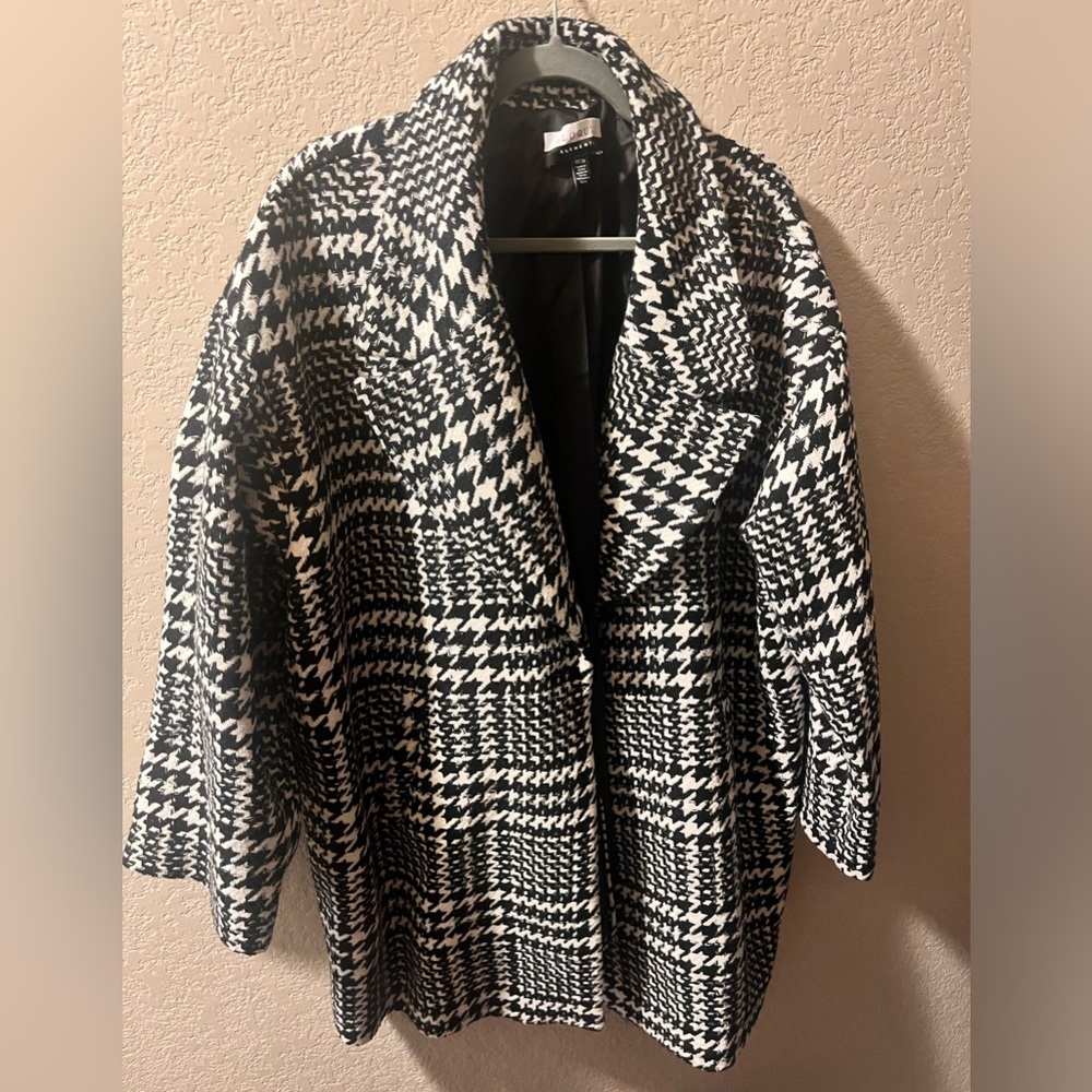 Eloquii Elements Houndstooth Coat